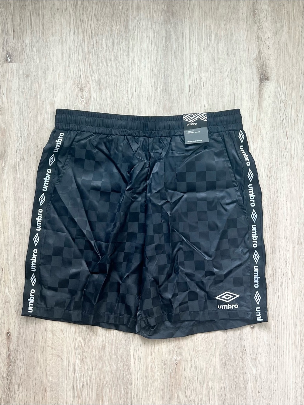 Vintage Umbro Soccer Shorts Mens S Grey Checkered Jacquard Logo Athletic Shorts